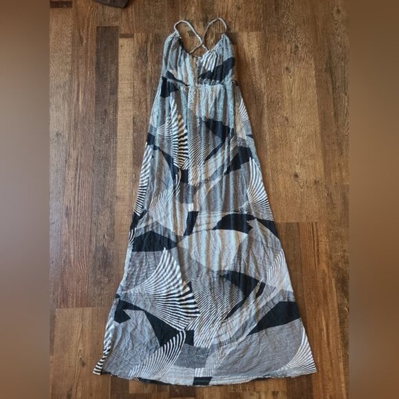 Nell Couture Maxi Dress - Picture 1 of 3